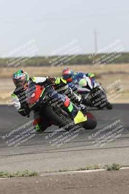media/Sep-07-2024-Pacific Track Time (Sat) [[9bb89f5e83]]/A group/Phone Wall Paper 1000am/